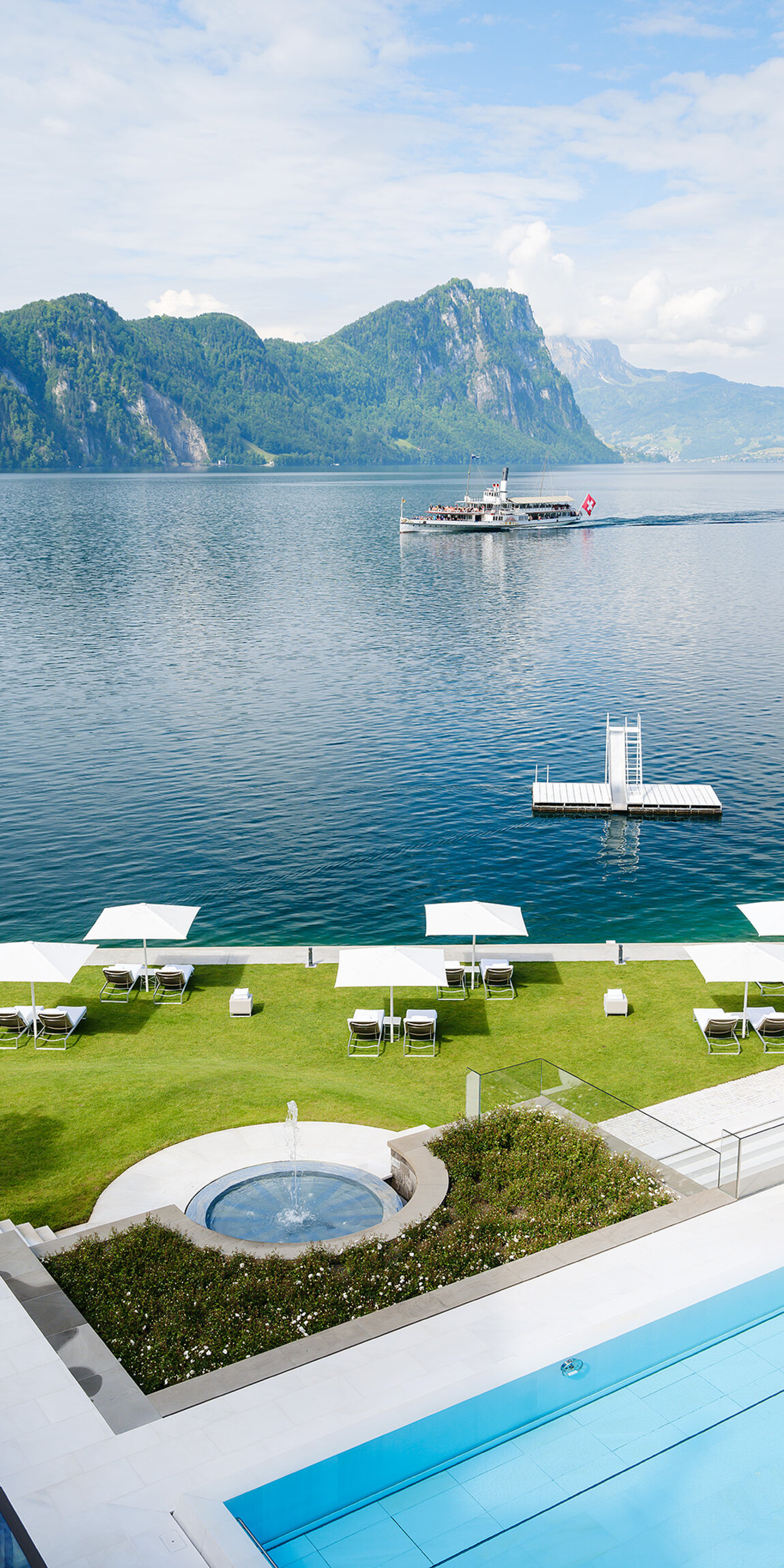  Health & Beauty – Lawn for sunbathing